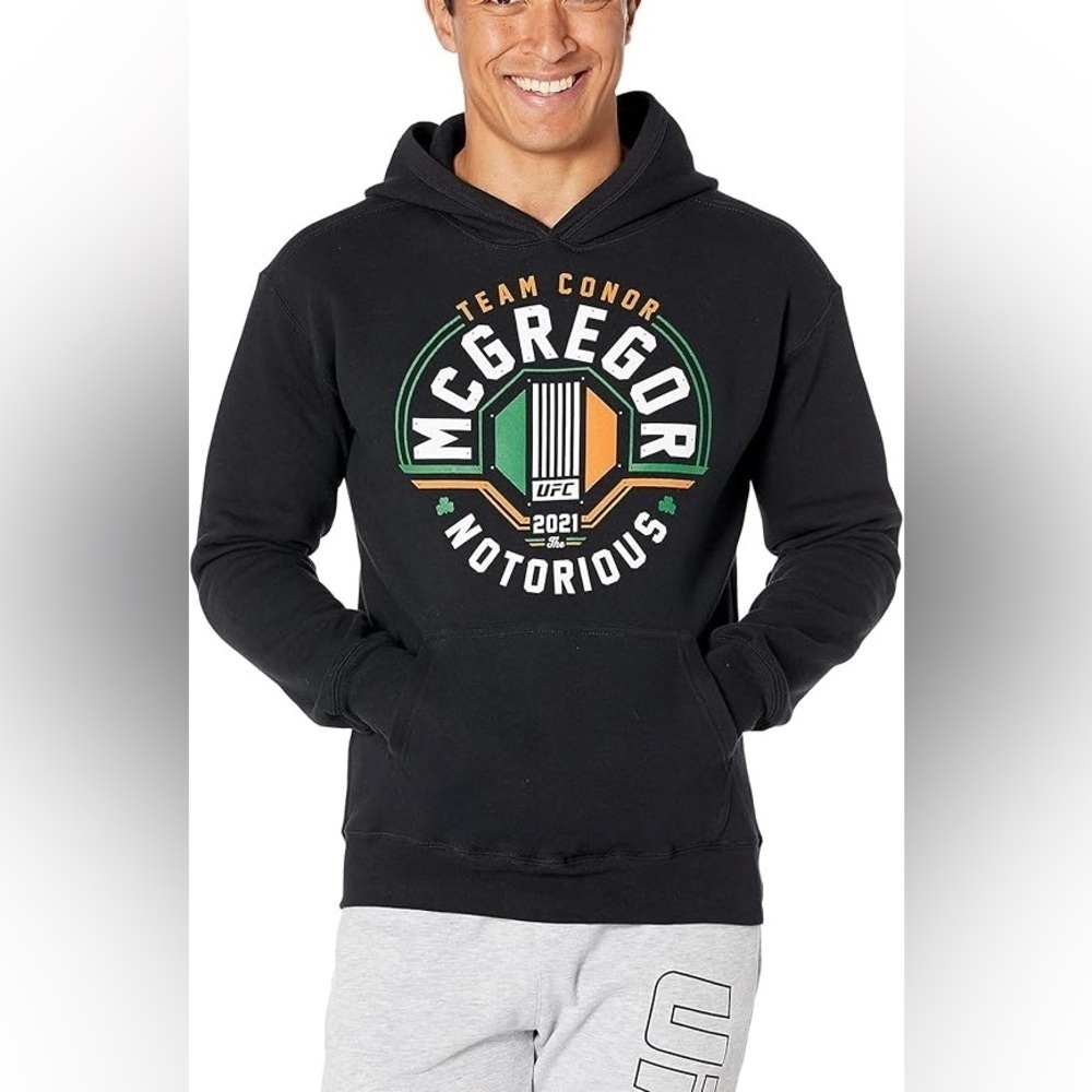 NWT UFC Men’s Conor McGregor Arch Hoodie in Black in size S